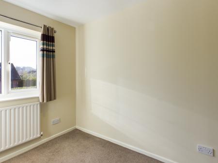 2 bedroom End of terrace house to let in The Cornfields, Hatch Warren, Basingstoke, RG22
