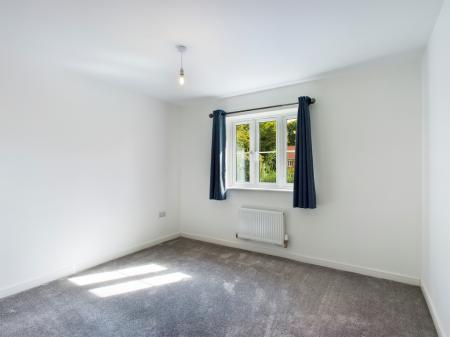4 bedroom Detached house to let in Longwood Copse Lane, Beggarwood, Basingstoke, RG23