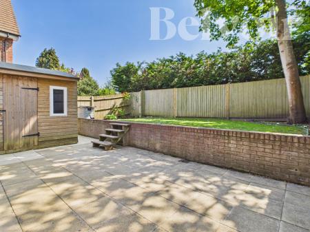 3 bedroom Semi-detached house for sale in Edison Place Winchester Road, Basingstoke, RG21