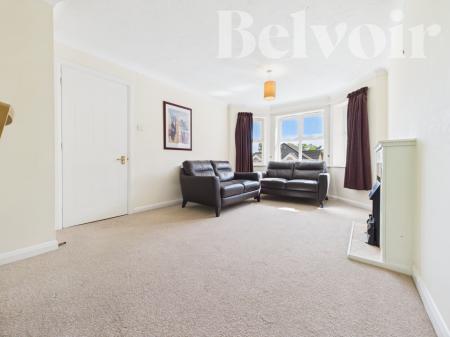 2 bedroom Flat to let in Regent Court, Norn Hill, Basingstoke, RG21