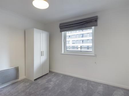 2 bedroom Flat to let in Crown Heights, Alencon Link, Basingstoke, RG21