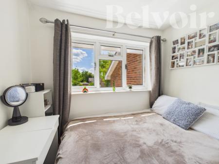3 bedroom Terraced House for sale in Grainger Close, Basingstoke, RG22