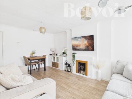 2 bedroom Ground floor maisonette for sale in Ravel Close, Brighton Hill, Basingstoke, RG22