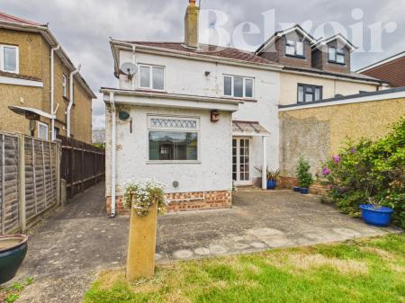 3 bedroom Semi-detached house for sale in Winchester Road, Basingstoke, RG21