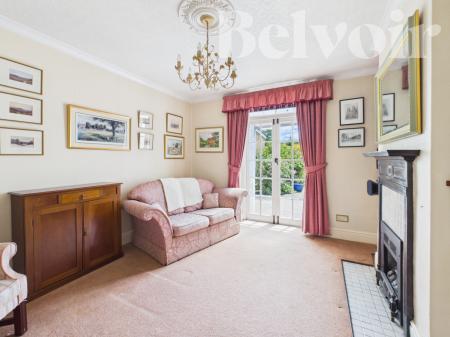 3 bedroom Semi-detached house for sale in Winchester Road, Basingstoke, RG21