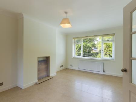 2 bedroom Flat to let in Cranbourne Lane, Cranbourne, Basingstoke, RG21