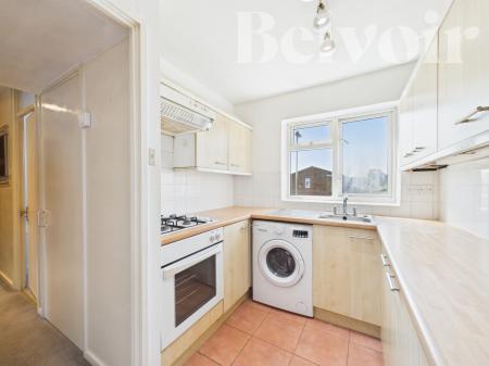 1 bedroom Flat to let in Tasmania Close, Popley, Basingstoke, RG24