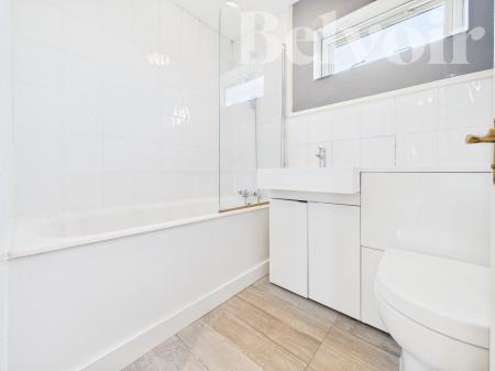 1 bedroom Flat to let in Tasmania Close, Popley, Basingstoke, RG24