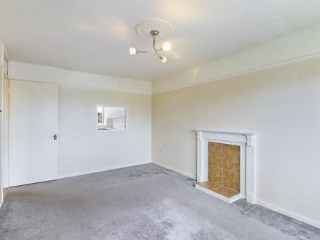 Tasmania Close, Popley, Basingstoke, RG24
