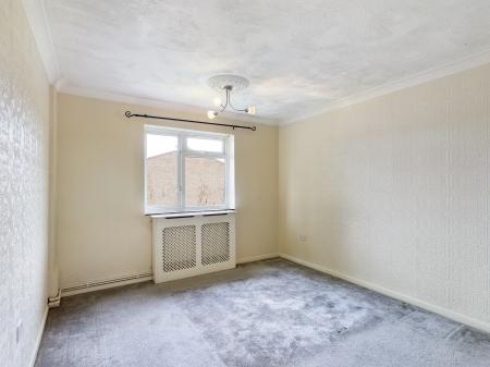 1 bedroom Flat to let in Tasmania Close, Popley, Basingstoke, RG24