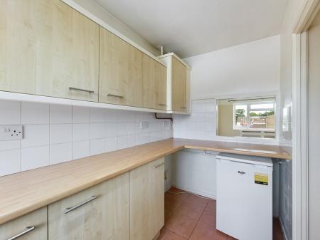 1 bedroom Flat to let in Tasmania Close, Popley, Basingstoke, RG24