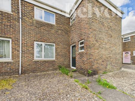 Lawrence Close, Basingstoke, RG24