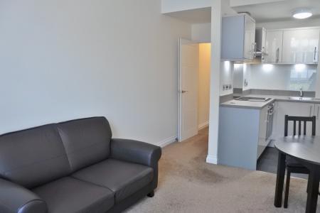 1 bedroom Flat to let in New Street, Town Centre, Basingstoke, RG21