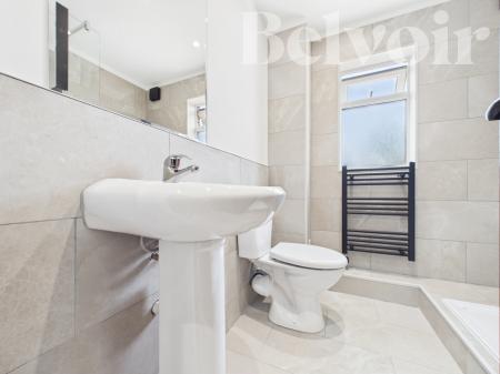 1 bedroom Studio flat to let in Flaxfield Court, Brookvale, Basingstoke, RG21