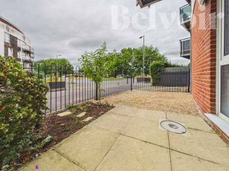 1 bedroom Flat to let in Mallory Road, Popley, Basingstoke, RG24
