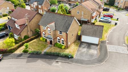 Magnus Drive, Basingstoke, RG22