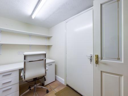 2 bedroom Town house for sale in Longacre Rise, Chineham, Basingstoke, RG24