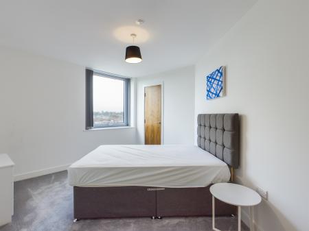 1 bedroom Flat to let in Churchill Place, Churchill Way, Basingstoke, RG21