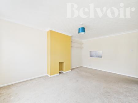 2 bedroom Ground floor maisonette for sale in Halliday Close, Basingstoke, RG21