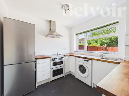 2 bedroom Ground floor maisonette for sale in Halliday Close, Basingstoke, RG21