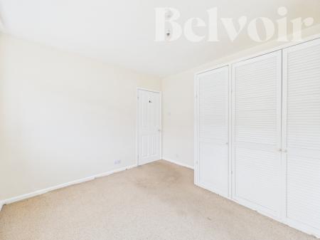 2 bedroom Ground floor maisonette for sale in Halliday Close, Basingstoke, RG21
