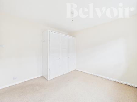 2 bedroom Ground floor maisonette for sale in Halliday Close, Basingstoke, RG21