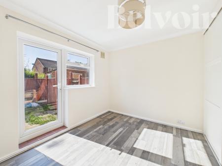 2 bedroom Ground floor maisonette for sale in Halliday Close, Cranbourne, Basingstoke, RG21