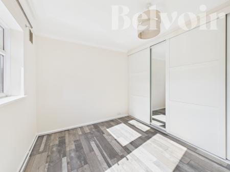 2 bedroom Ground floor maisonette for sale in Halliday Close, Cranbourne, Basingstoke, RG21