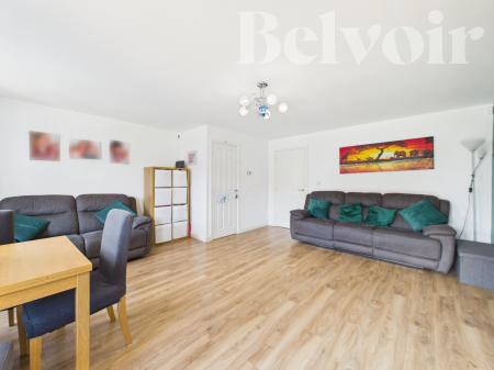 4 bedroom Semi-detached house for sale in Midgham Close, Basingstoke, RG24