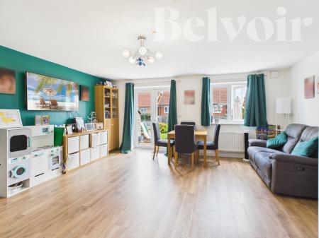 4 bedroom Semi-detached house for sale in Midgham Close, Basingstoke, RG24