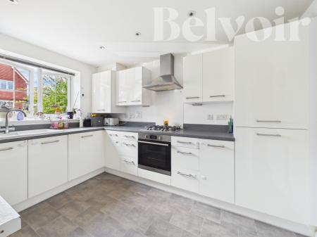 4 bedroom Semi-detached house for sale in Midgham Close, Basingstoke, RG24