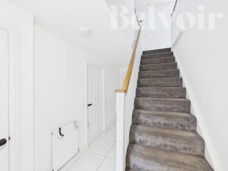 4 bedroom Detached house to let in Rowlands Way, Limes Park, Basingstoke, RG24