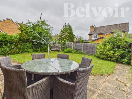 4 bedroom Detached house for sale in Belvedere Gardens, RG24