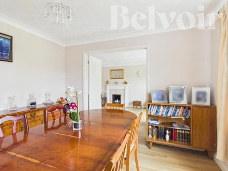 4 bedroom Detached house for sale in Belvedere Gardens, RG24