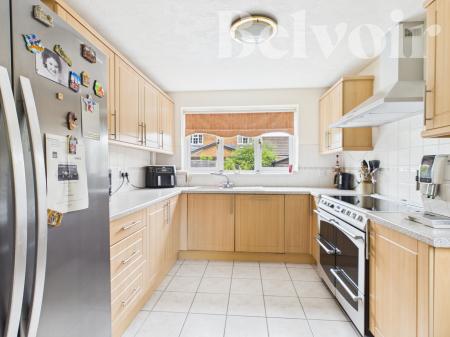4 bedroom Detached house for sale in Belvedere Gardens, RG24