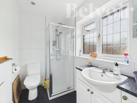 4 bedroom Detached house for sale in Belvedere Gardens, RG24