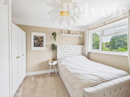 3 bedroom Terraced House for sale in Porter Road, Basingstoke, RG22