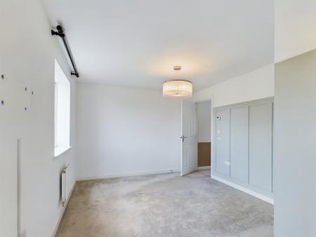 3 bedroom Detached house to let in St Cross Road, Limes Park, Basingstoke, RG24