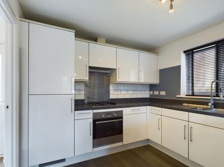 3 bedroom Detached house to let in St Cross Road, Limes Park, Basingstoke, RG24