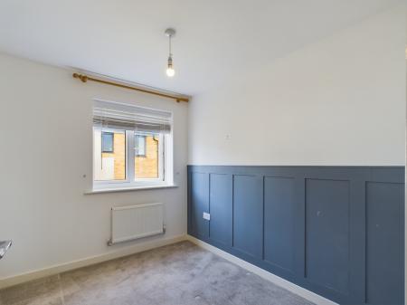 3 bedroom Detached house to let in St Cross Road, Limes Park, Basingstoke, RG24