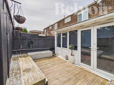 3 bedroom Terraced House for sale in Quilter Road, Basingstoke, RG22