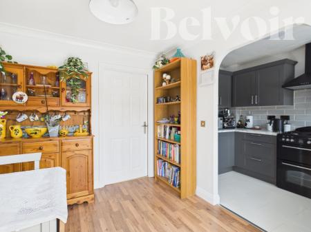 3 bedroom Terraced House for sale in Breadels Field, Basingstoke, RG22