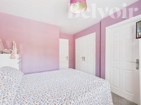 3 bedroom Terraced House for sale in Breadels Field, Basingstoke, RG22