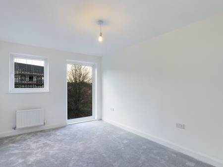 2 bedroom Flat to let in Blackmoor Drive, Limes Park, Basingstoke, RG24