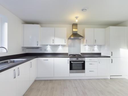 2 bedroom Flat to let in Blackmoor Drive, Limes Park, Basingstoke, RG24