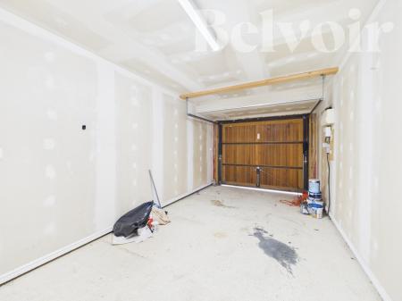 4 bedroom Town house for sale in Peggs Way, Basingstoke, RG24
