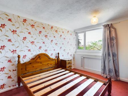 3 bedroom Terraced House to let in Ribble Way, Riverdene, Basingstoke, RG21