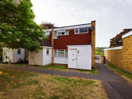 3 bedroom Terraced House to let in Ribble Way, Riverdene, Basingstoke, RG21