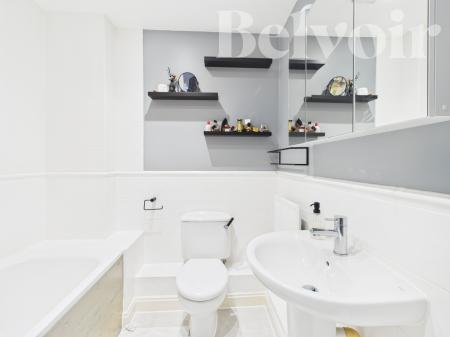 2 bedroom Terraced House for sale in Breadels Field, Beggarwood, Basingstoke, RG22