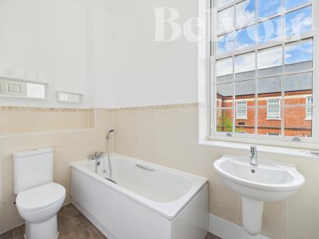 3 bedroom Apartment for sale in Canadian Way, Limes Park, Basingstoke, RG24